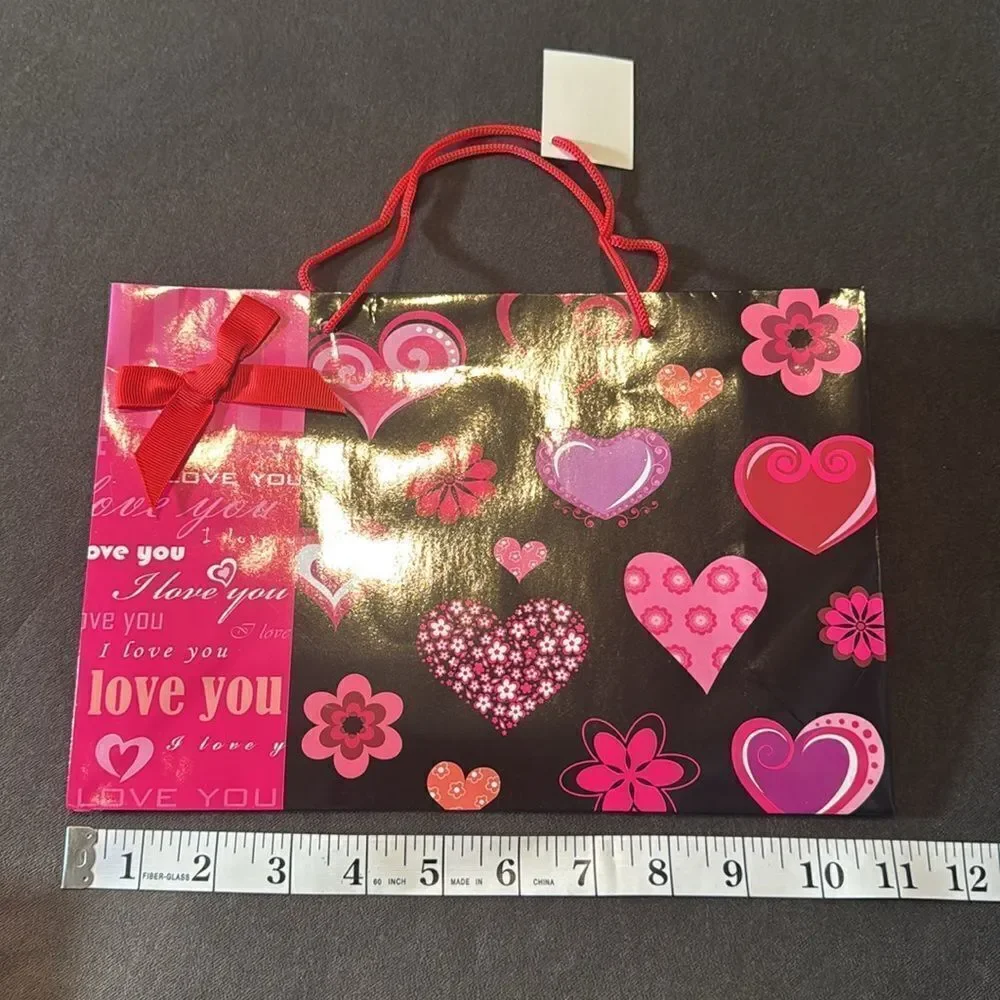 Gift Bag Bundle of 12 Valentine’s Day Birthday or Special Occasion Gift Bags NEW
